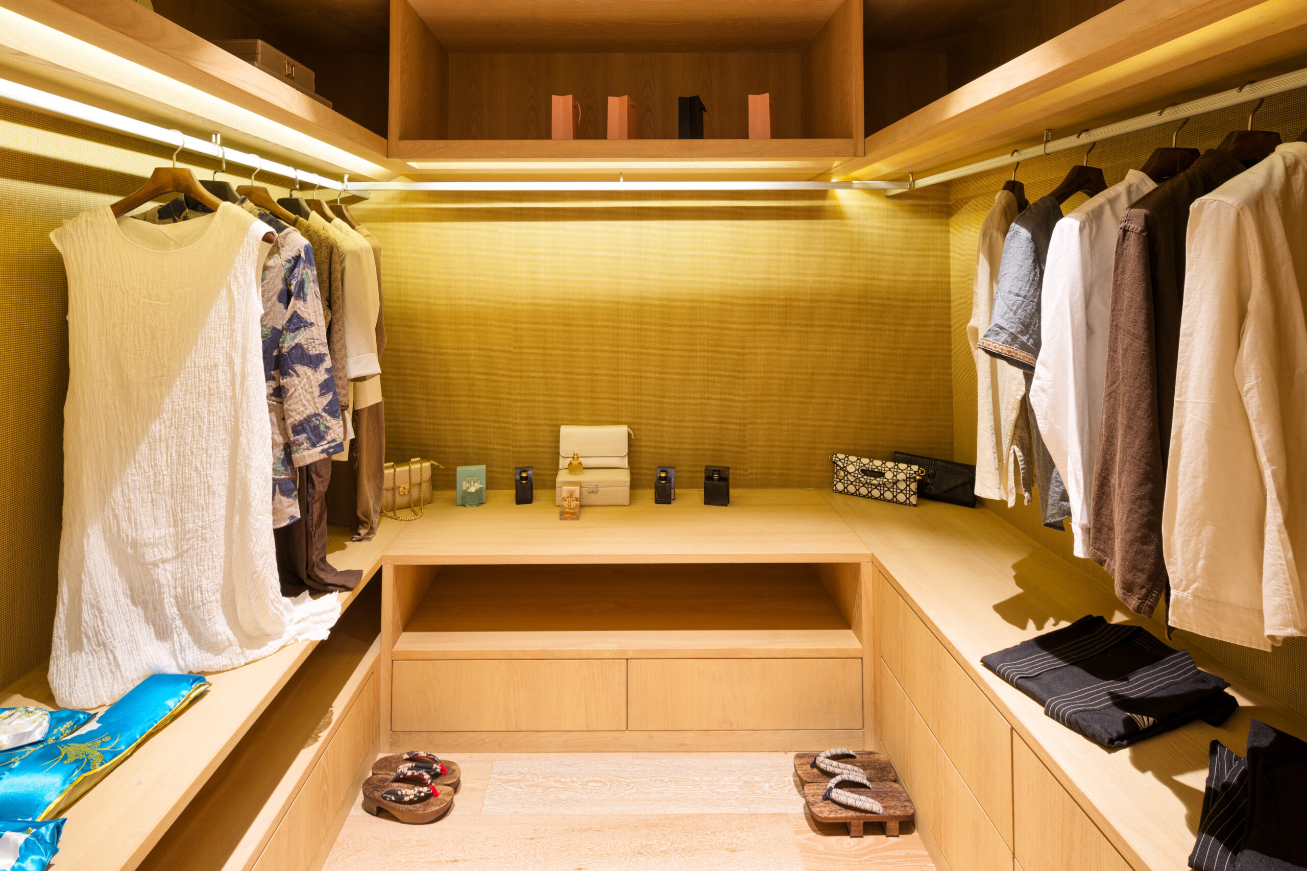 Home organisation and wardrobe styling